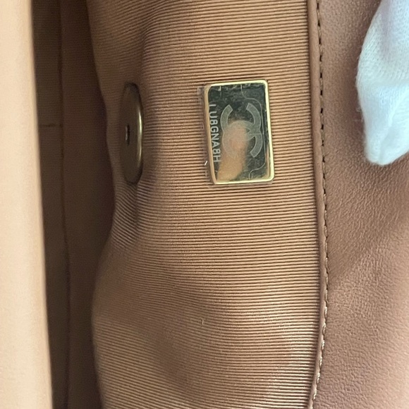 Chanel 19 small 21K caramel in brand new condition. It’s a full set - Picture 14 of 16